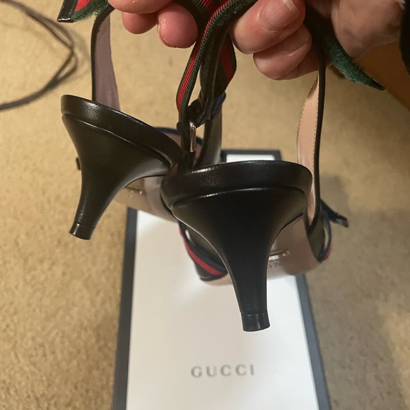 Gucci women’s shoes size 37 Euro. Perfect condition!! - Picture 4 of 11